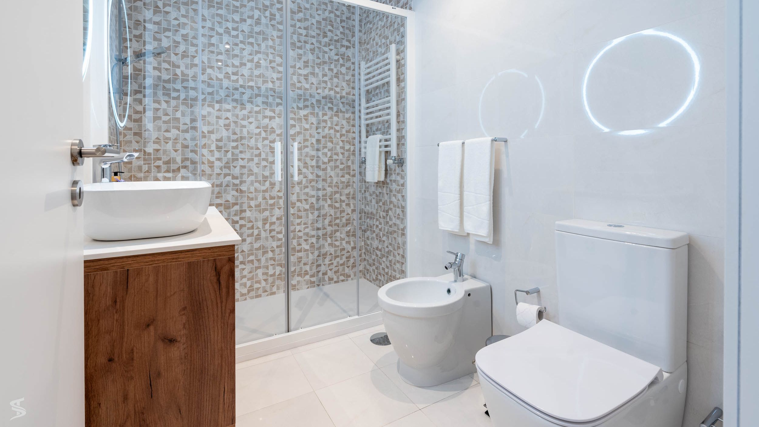 Bathroom 2
