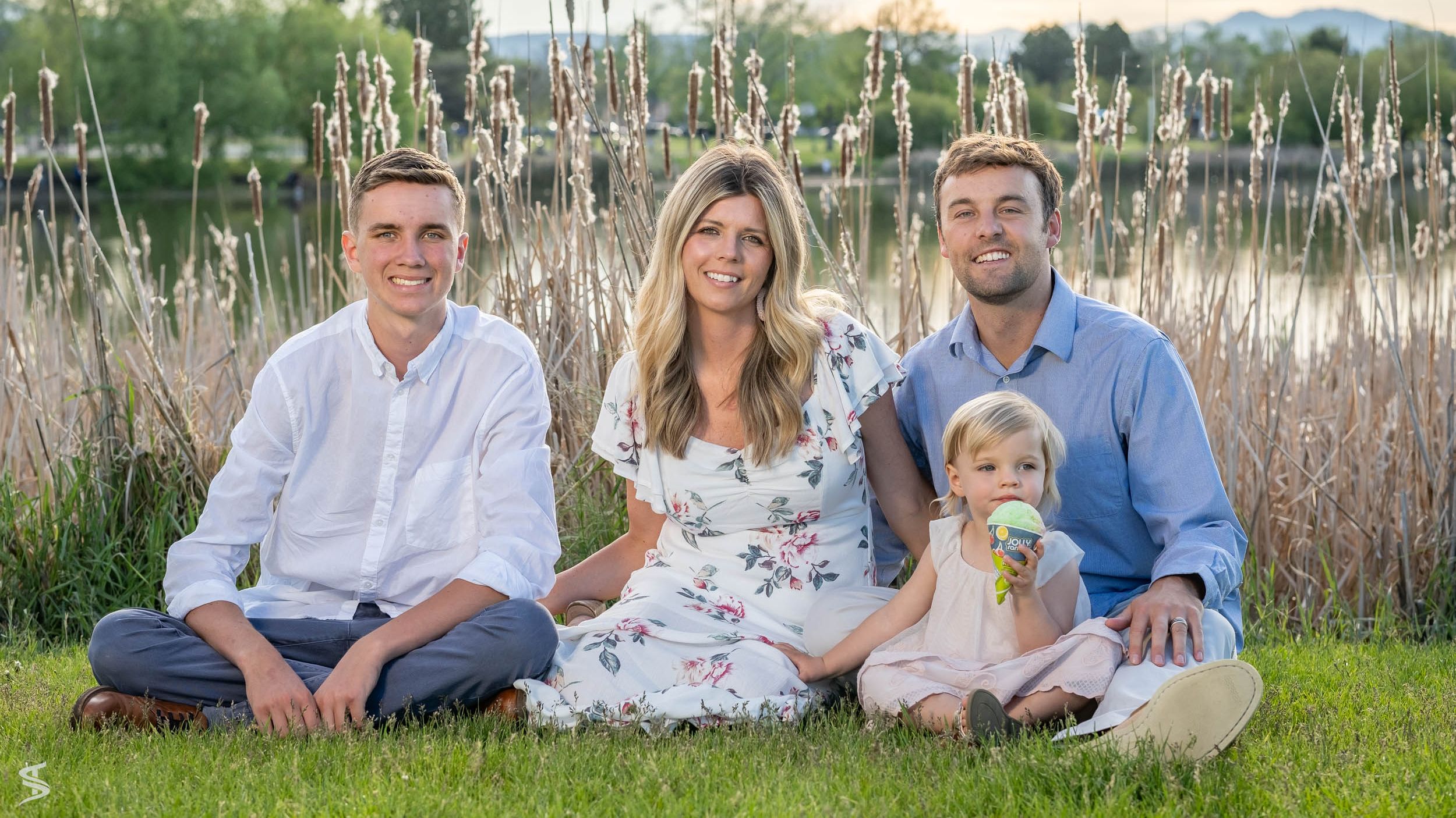 pictures with baby and parents