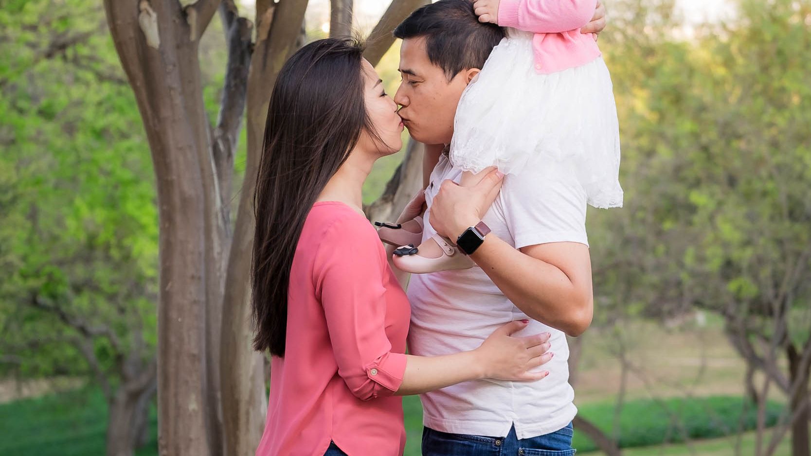 pictures with baby and parents